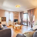 公寓 Dea Vista 普拉