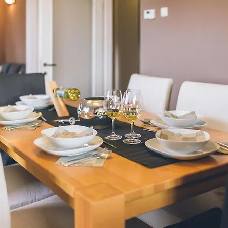 Dea Vista Πούλα